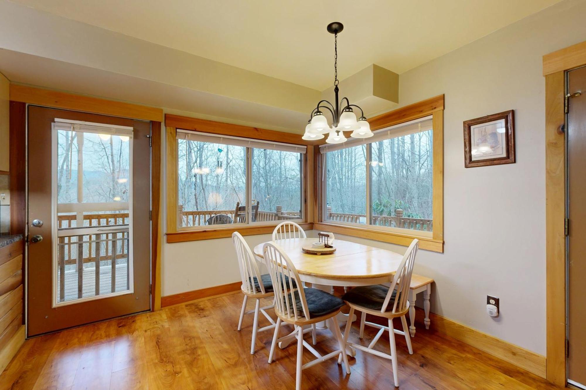 2 Bed 2 Bath Vacation Home In Whittier V Exterior foto